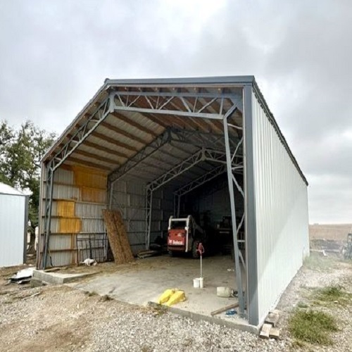 اجرای ساندویچ پانل سوله